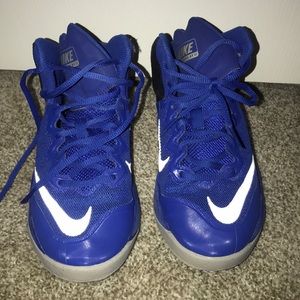 Nike prime hype basketball shoes